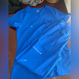 Women’s blue nurse/doctor scrub set XS womens